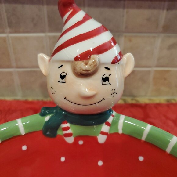 Adorable Red Green & White Christmas Elf Ceramic Serving Bowl/Candy Dish - Picture 2 of 6